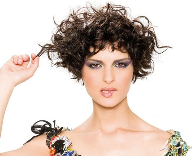 Cachos para cabelo curto