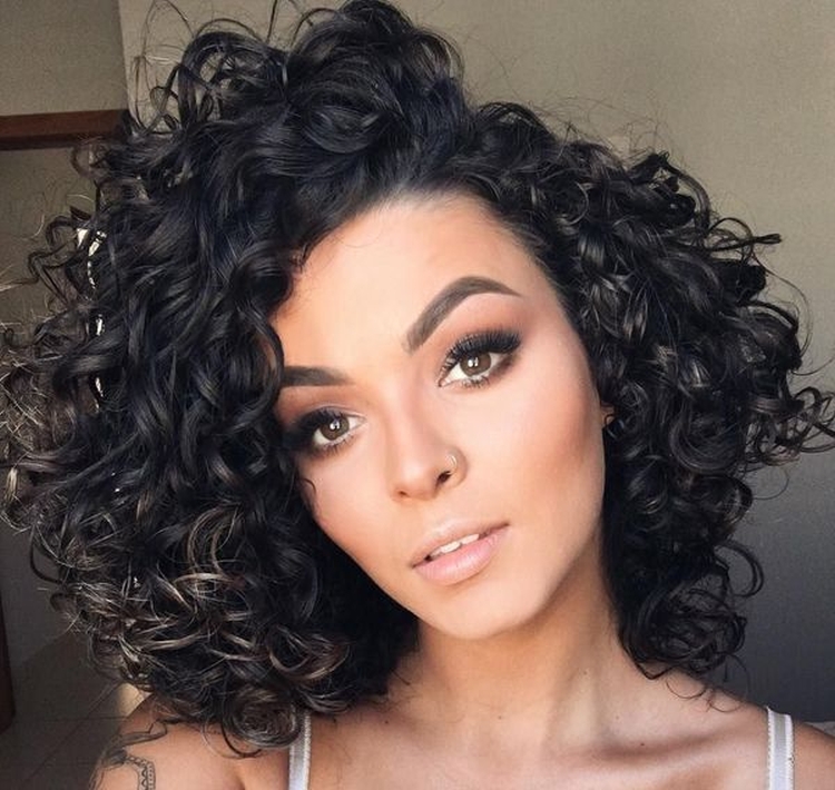 Cachos para cabelo curto