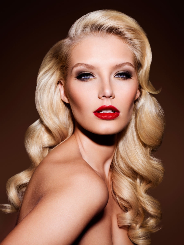 Cachos hollywoodianos em casa