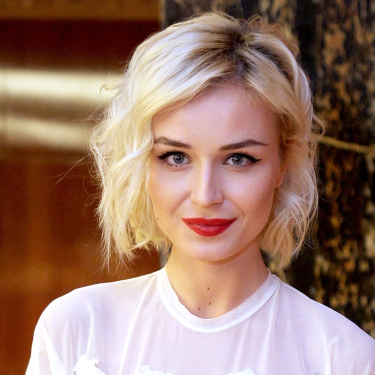 Penteado de Polina Gagarina