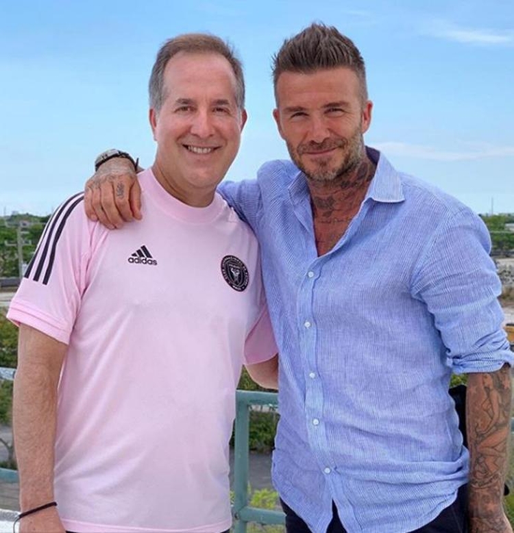 Penteados de Beckham: foto de cortes de cabelo