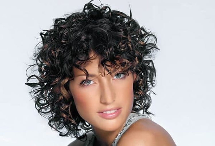 Química úmida para cabelos médios, curtos e longos