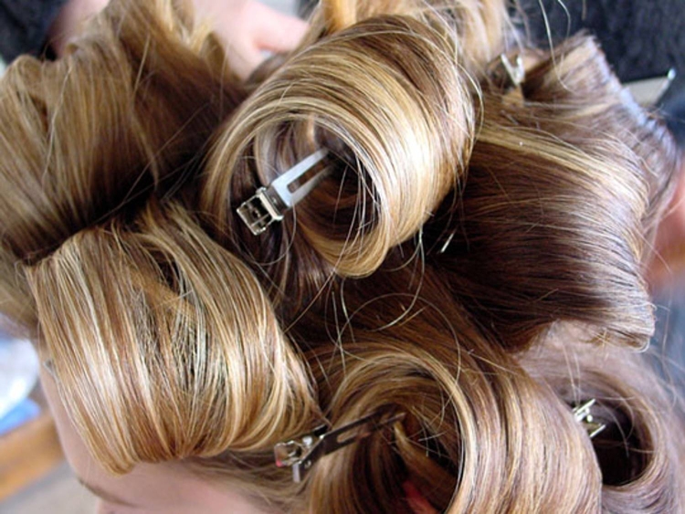 Escultura para cabelos médios, longos e curtos