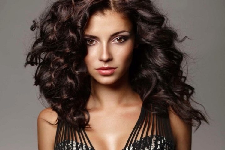 Permanente para cabelo médio