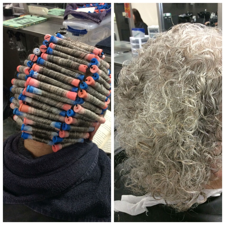 Bobinas de cabelo com permanente