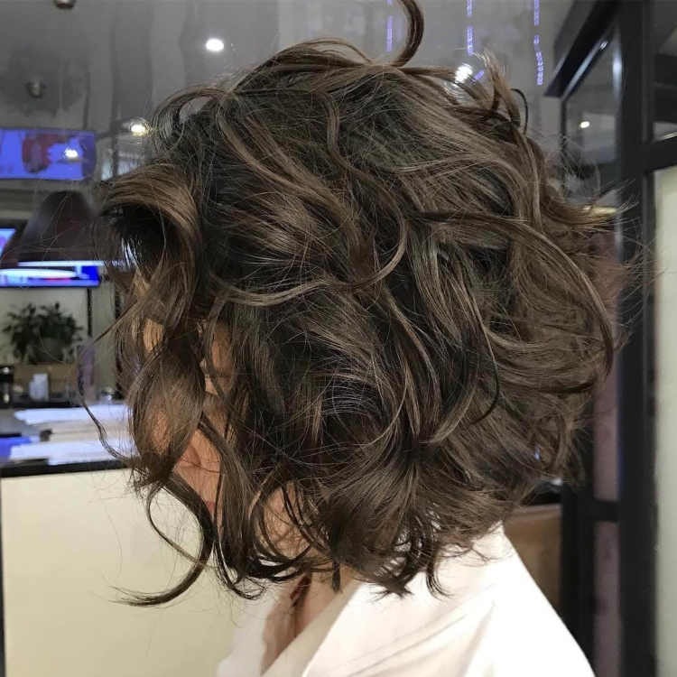 Escultura para cabelos médios, longos e curtos