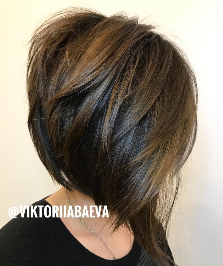 Quadrado com uma coroa curta