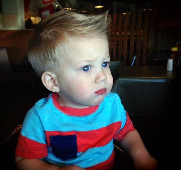 Cortes de cabelo para meninos 2 anos