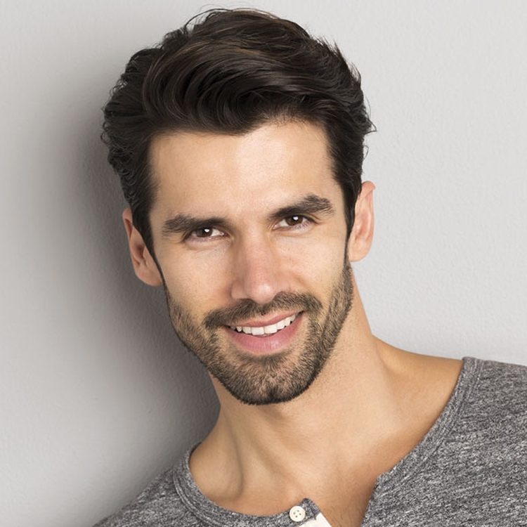 Cortes de cabelo masculinos para cabelos cacheados