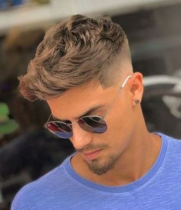 Penteado Falcão para Homens