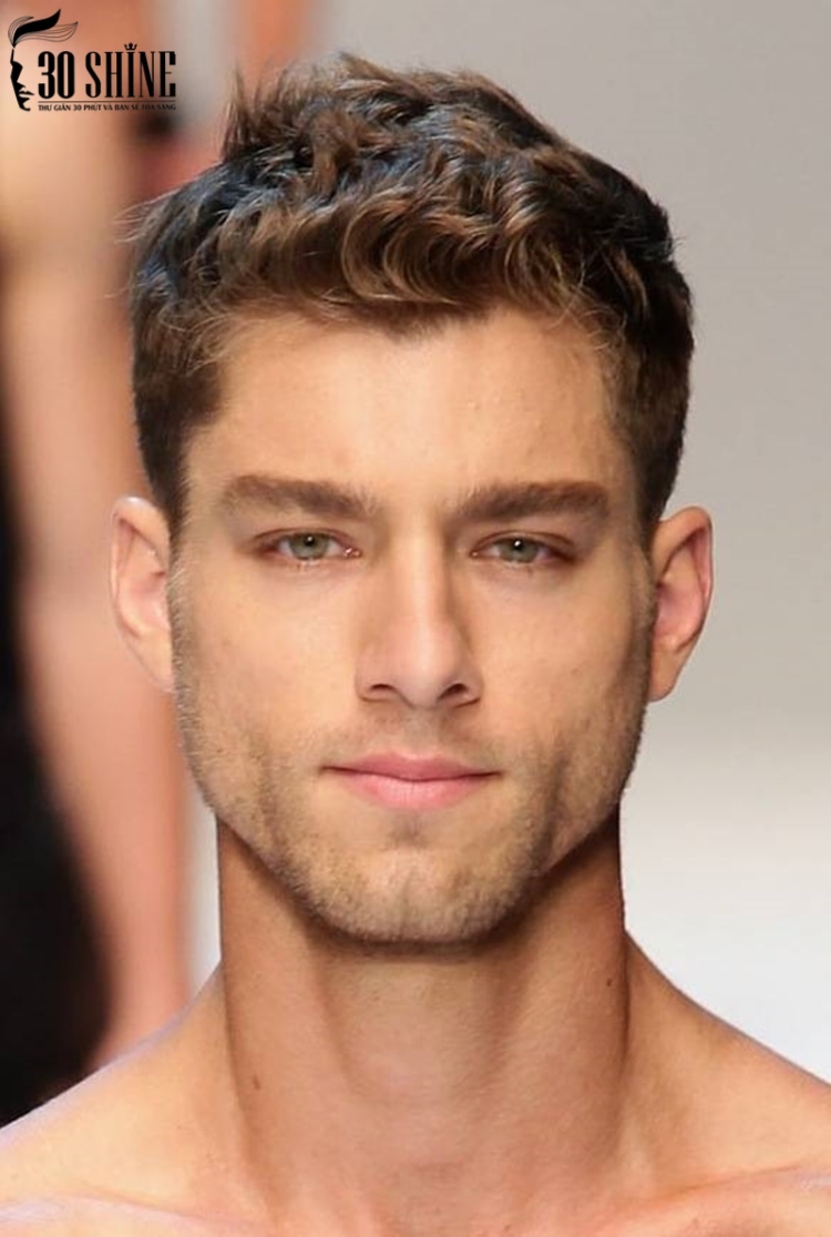 Cortes de cabelo masculinos para cabelos cacheados