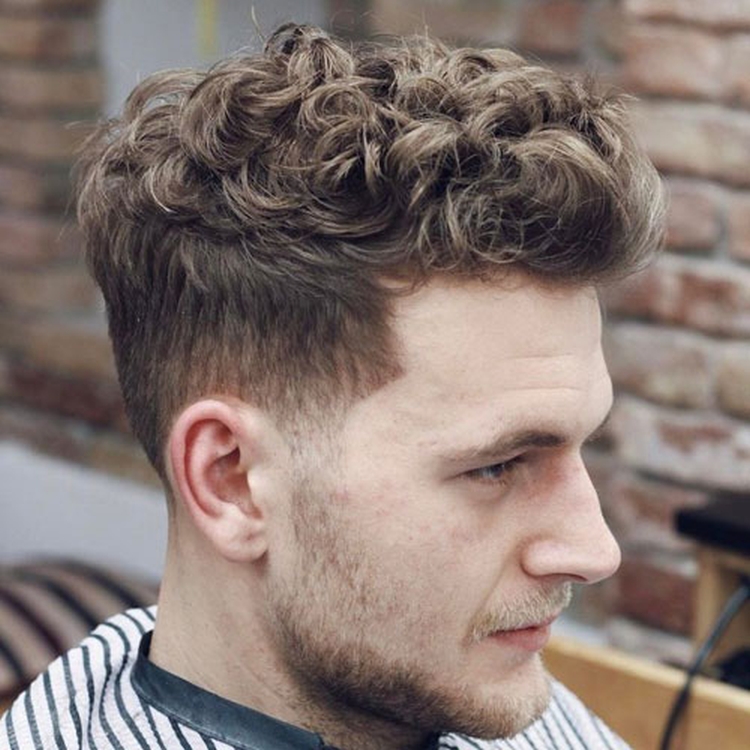 Cortes de cabelo masculinos para cabelos cacheados