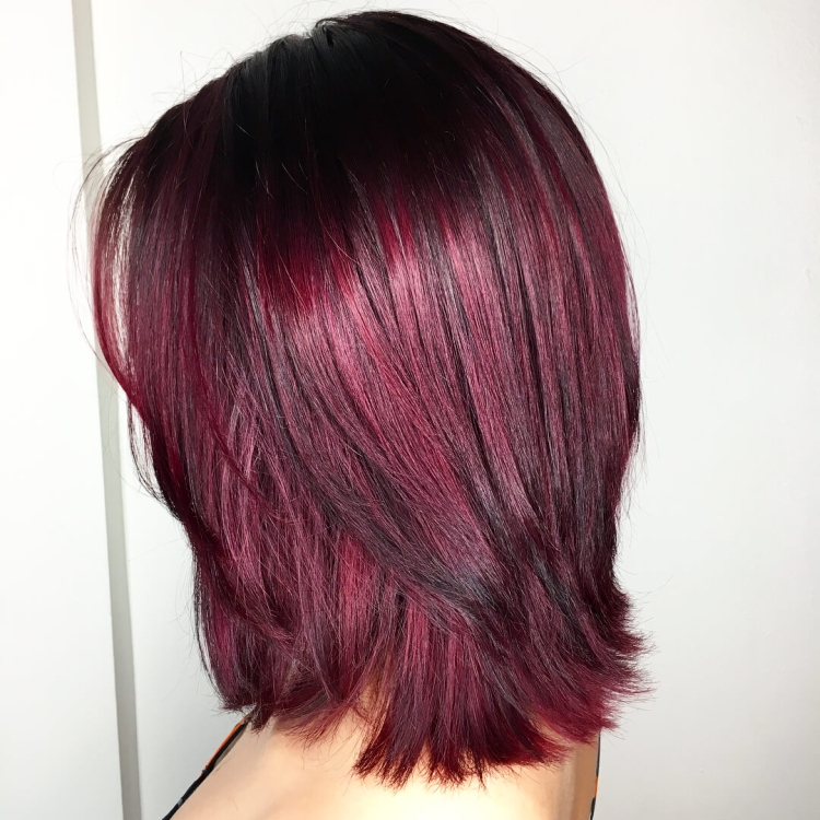 Cabelo cor de vinho