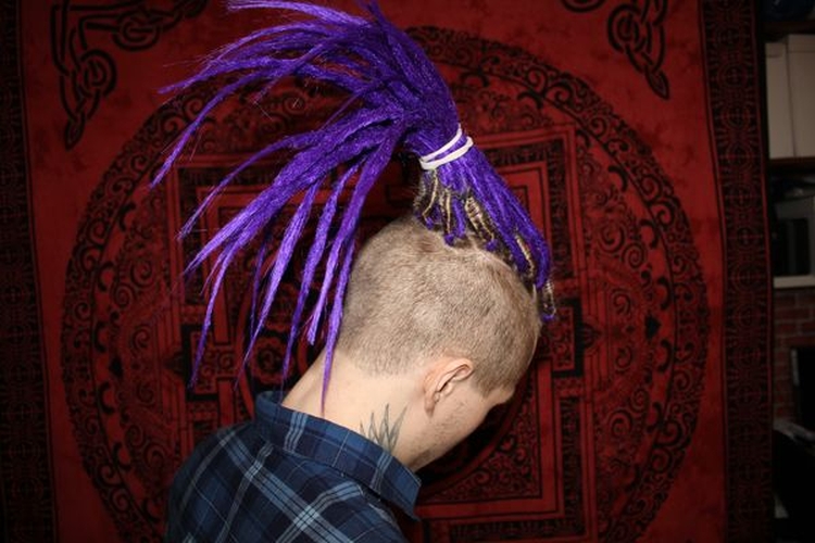 Dreadlocks masculinos curtos