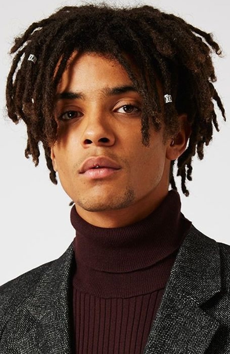 Dreadlocks masculinos curtos