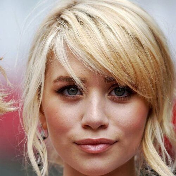 Как да подстрижете, ако косата ви е много рядка