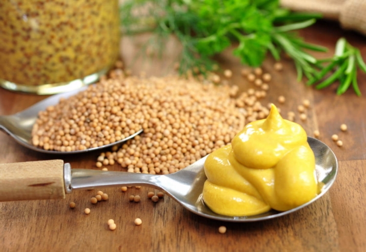 Народни средства за косопад при жени у дома