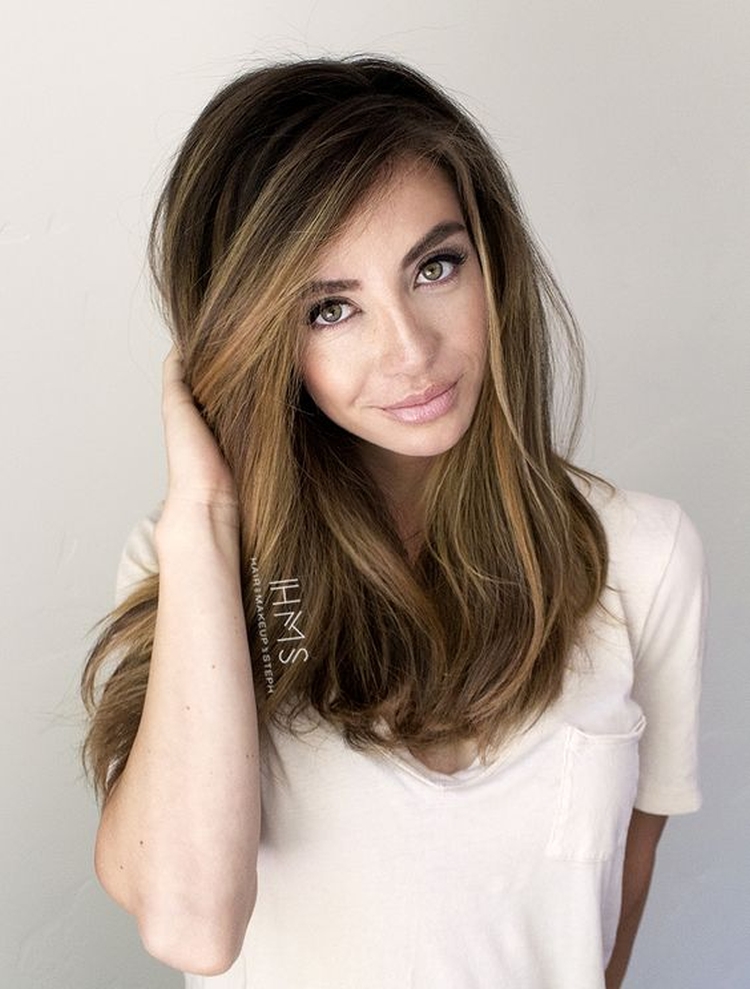 Corte de cabelo para cabelo comprido sem franja