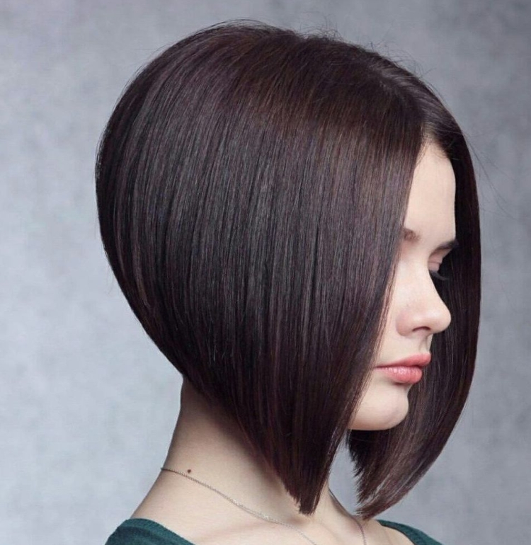 Corte de cabelo para cabelo curto sem franja