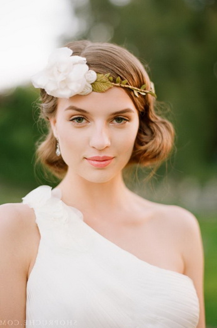 Estilo noturno para cabelo curto