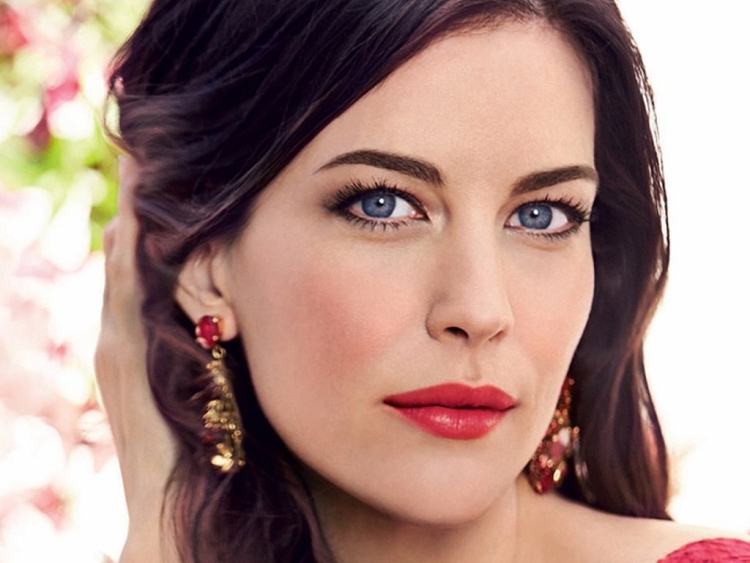 Tipo de cor de inverno que cor de cabelo é adequada para uma foto