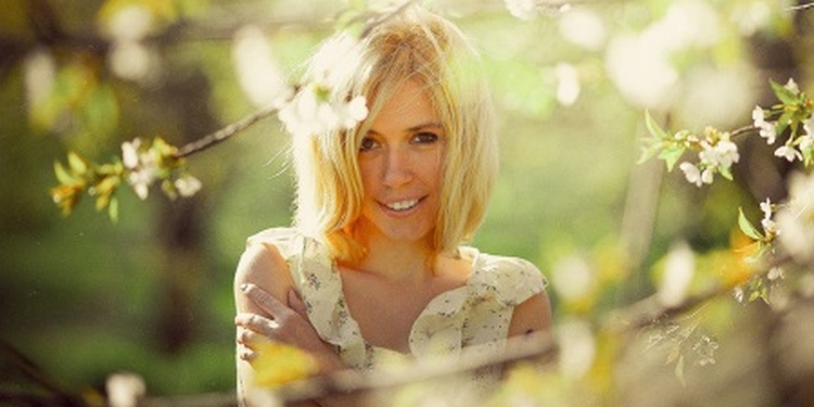 Tipo de cor de primavera, qual cor de cabelo é adequada para uma foto