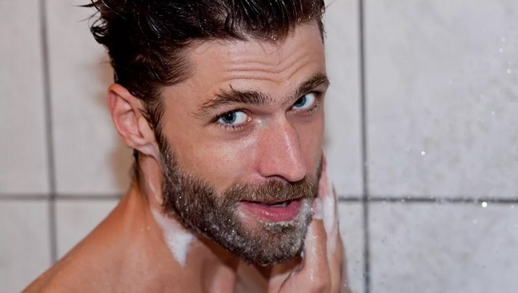 ตัดผมเคราที่บ้าน