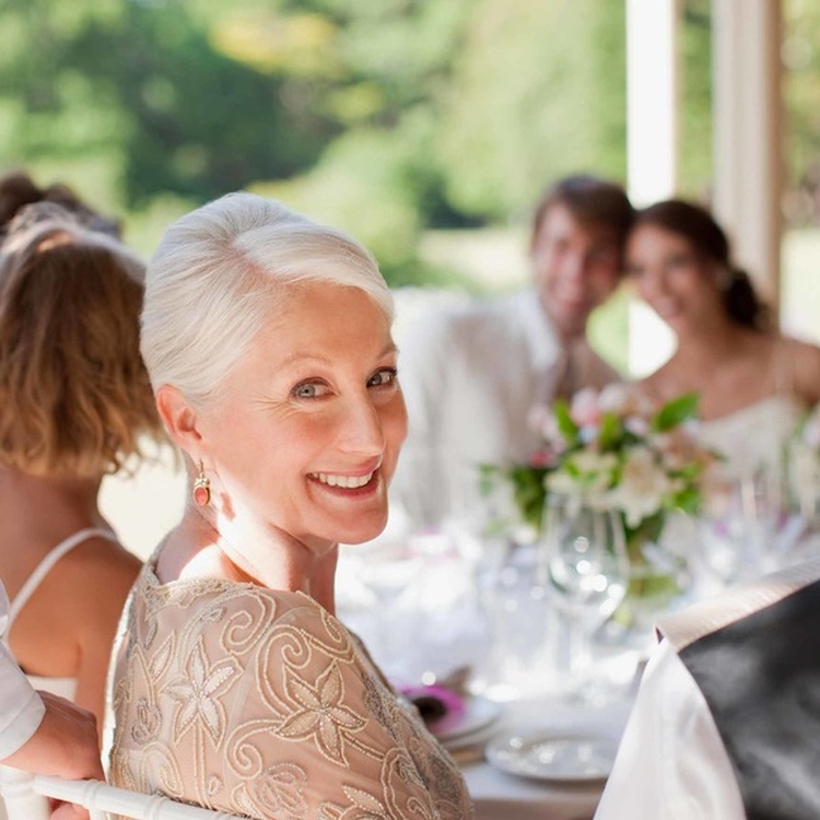 Penteados para a mãe do noivo para o casamento