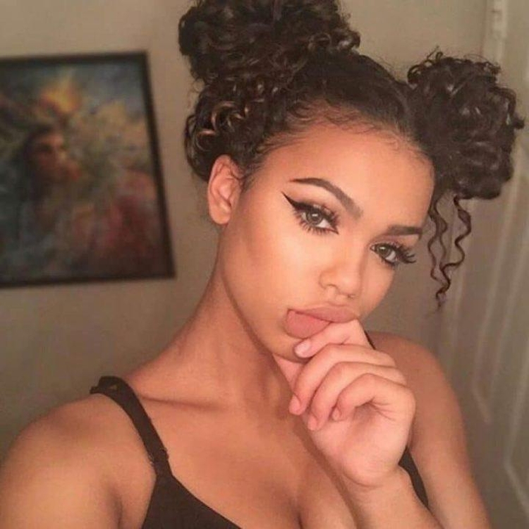 Penteados para educação física para meninas de 13 anos