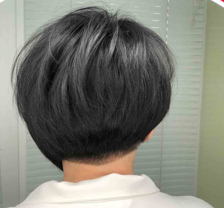 Penteados curtos para mulheres 40