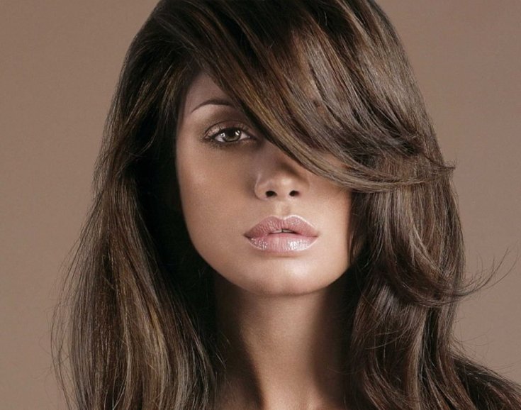 Cabelo cor de avelã