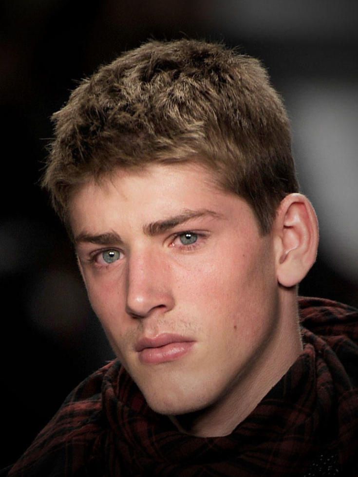 Corte de cabelo masculino para cabelos grossos