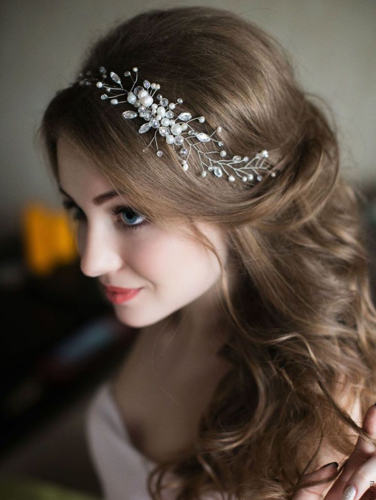 Penteados laterais com cachos