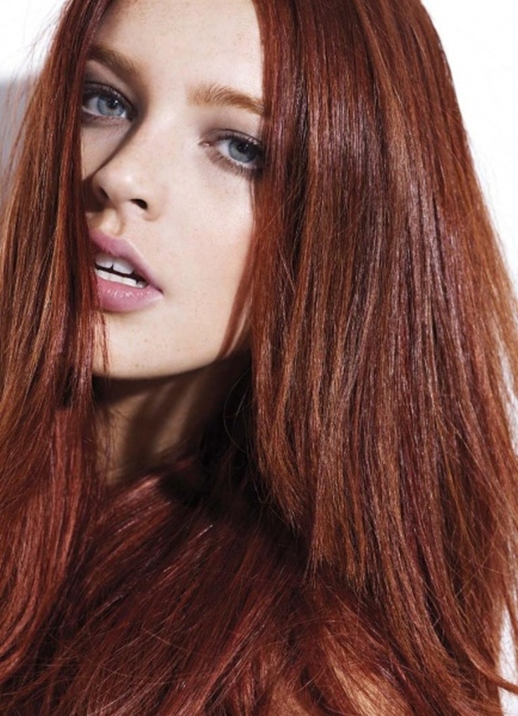 Cores de cabelo da moda para mulheres de cabelos castanhos e a paleta e recomendações para tingimento