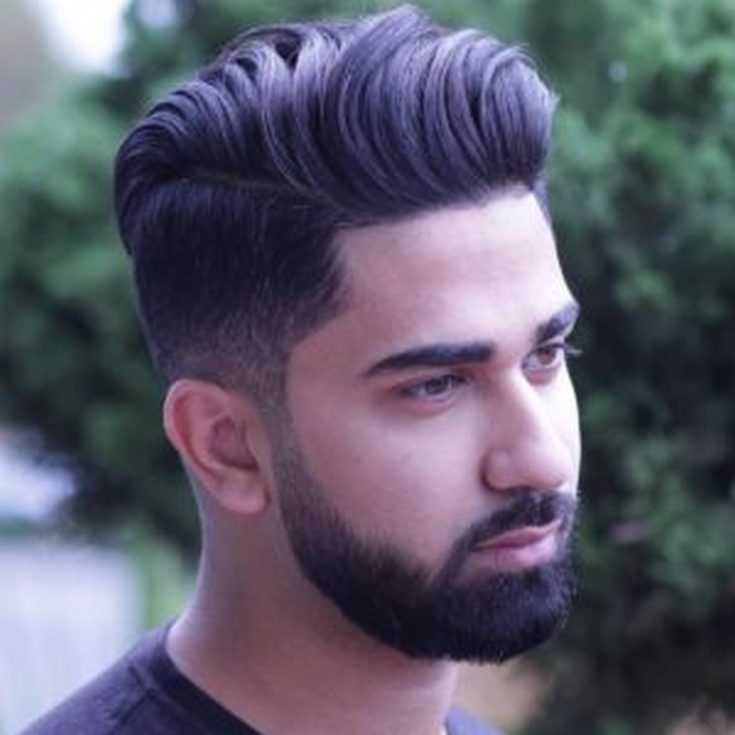 Corte de cabelo masculino para rosto redondo