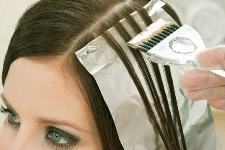 Como remover os verdes do cabelo após a tintura