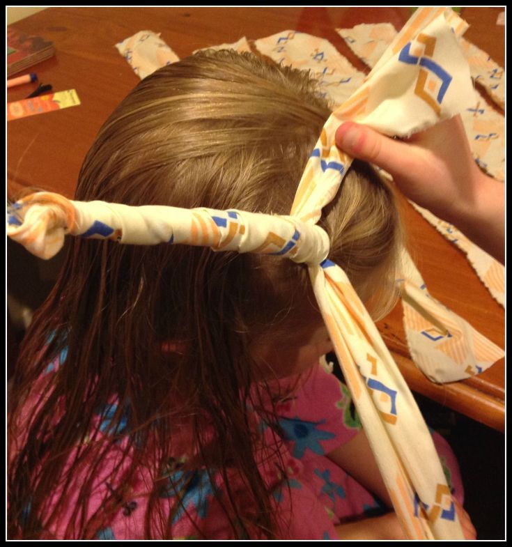 Como enrolar cachos em trapos - guia passo a passo